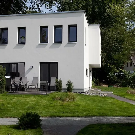 Die Strandhauser Sellin (Rugen)
